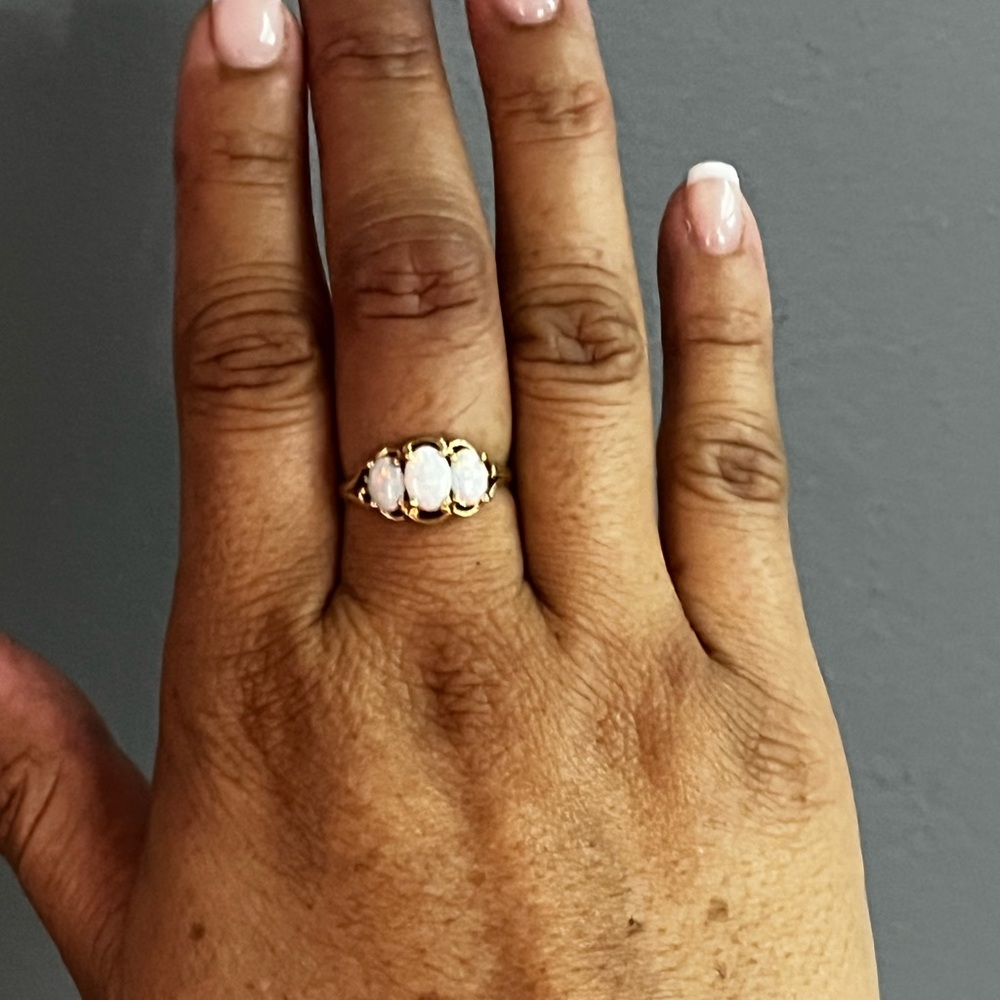 Elegant 14K Yellow Gold Triple Opal Ring - Picture 9 of 16